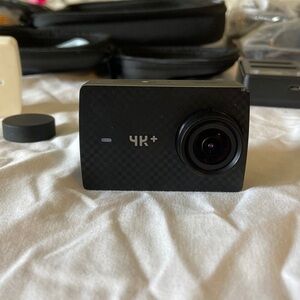 Yi 4K camera + accessories